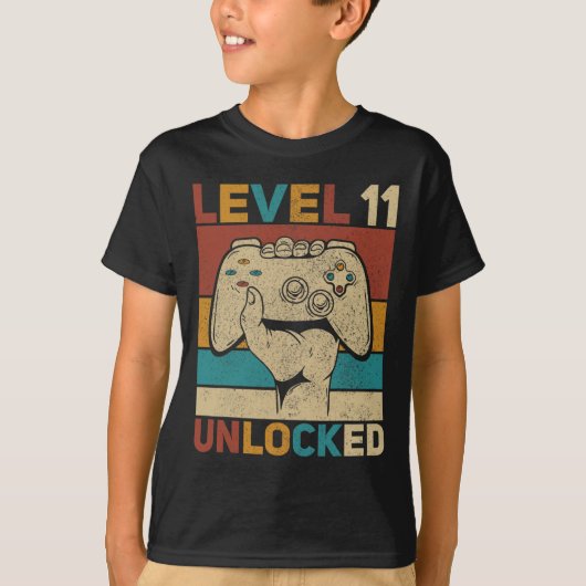 Level 11 Unlocked 11 Year Old Boy Bday Outfit 11th T-shirt (Voorkant)