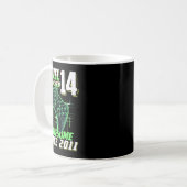 Level 14 Ontgrendeld Geweldig Sinds 2011 14e Verja Koffiemok (Voorkant links)