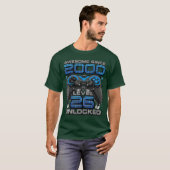 Level 26 Unlocked Awesome Since 2000 26th Birthday T-shirt (Voorkant volledig)