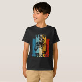 Level 30 Ontgrendeld Videogamer 30 Jaar Oude 30e V T-shirt (Voorkant volledig)