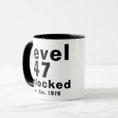 Level 47 Ontgrendeld Gepersonaliseerde 47e Verjaar Mok (Voorkant links)