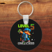 Level 5 Ontgrendeld Funny Verjaardagsjongen Pixel  Sleutelhanger (Voorkant)