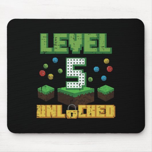 Level 5 Ontgrendeld Pixel Gamer 5e Verjaardag Game Muismat (Voorkant)