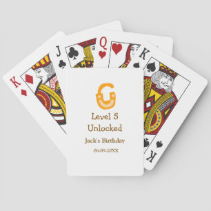 Level 5 ontgrendeld slot oranje bruin gefeliciteer pokerkaarten