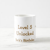 Level 5 unlocked lock orange brown happy birthday  koffiemok (Center)