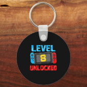 Level 8 Ontgrendeld Gamer 8e Verjaardagscadeau Vid Sleutelhanger (Voorkant)