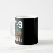 Level 9 Ontgrendeld 9e Verjaardag 9 Jaar Oude Vide Koffiemok (Voorkant links)