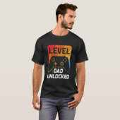 Level Dad Ontgrendeld Retro &  T-shirt (Voorkant volledig)