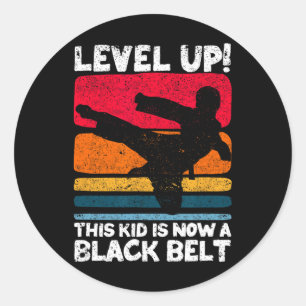 Level Up Deze Kid Is Nu Een Zwarte Band Karate Mar Ronde Sticker