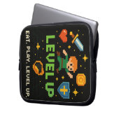 Level Up Gamer Electronics Bag – Pixel Retro Style Laptop Sleeve (Voorkant Links)