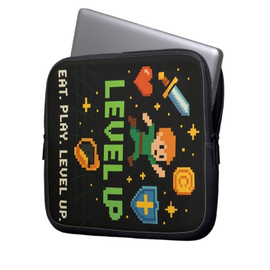 Level Up Gamer Electronics Bag – Pixel Retro Style Laptop Sleeve (Voorkant Links)