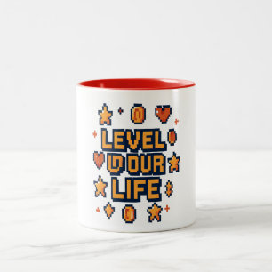 "Level Up Your Life" – Pixel Art Motivatie Desi Tweekleurige Koffiemok