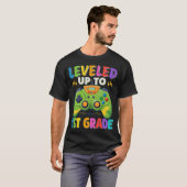 Leveled tot 1e klas gamer terug naar school jongen t-shirt (Voorkant volledig)