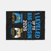 Leveled tot Big Cousin 2026 gepromoveerd naar Futu Fleece Deken (Voorkant (Horizontaal))