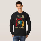 Leveled Up To 2nd Grade Gamer Back To School First T-shirt (Voorkant volledig)
