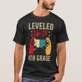 Leveled Up To 4th Grade Gamer Back To School First T-shirt (Voorkant)