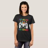 Leveled Up To 4th Grade  Gaming 3rd Grade Graduati T-shirt (Voorkant volledig)