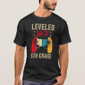 Leveled Up To 5th Grade Gamer Back To School First T-shirt (Voorkant)