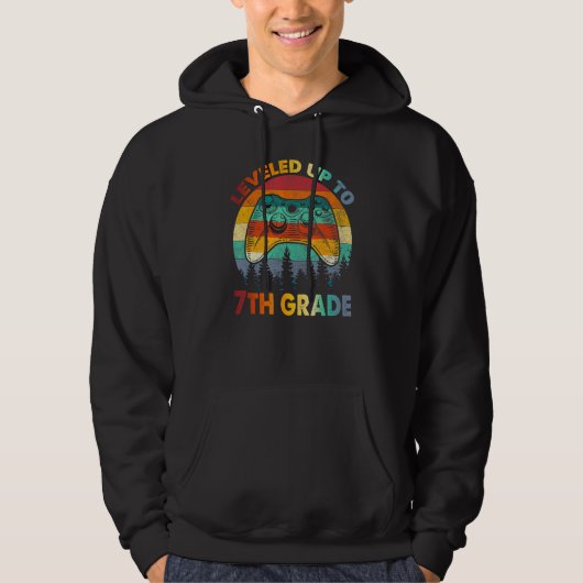 Leveled Up To 7th Grade Gamer Back To School First Hoodie (Voorkant)