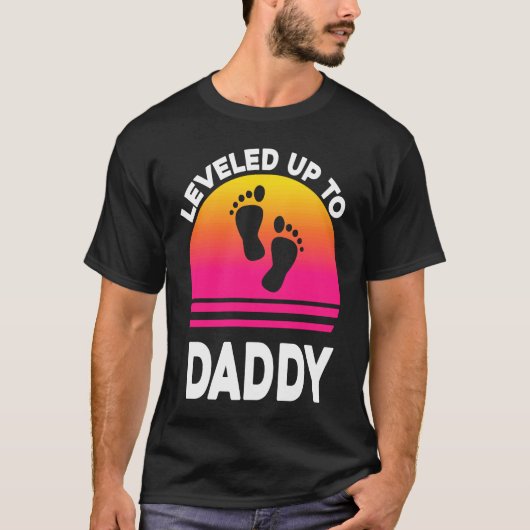 Leveled Up to Daddy Soon to be Dad Father T T-shirt (Voorkant)