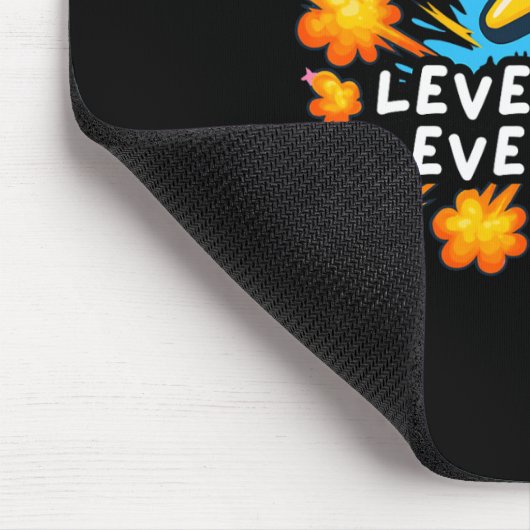 Leveling Up Every Day Ck To School Shirt Gamer Boy Muismat (Hoek)