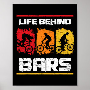 Leven achter Rs mountainbiken voor een mountainbik Poster