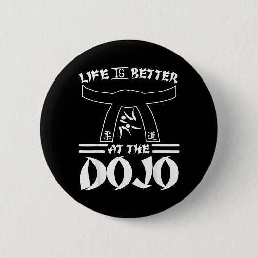 Leven Is Beter Bij De Dojo - Grappige Karate Ronde Button 5,7 Cm (Voorkant)