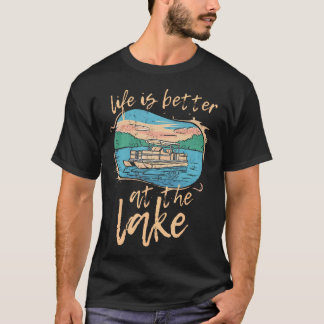 Leven Is Beter Bij Het Meer Grappige Pontonboot Ka T-shirt