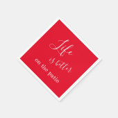 Leven is beter op het terras quote rood servet (Hoek)