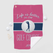 Leven is beter Quote Golf Geborduurd Roze Golfhanddoek (Insitu)