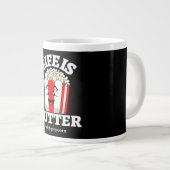 Leven Is Butter Met Popcorn Grote Koffiekop (Voorkant rechts)