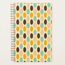 Levend geometrisch patroon met rijen achthoekige v