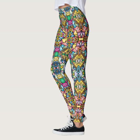 Levende benen: unieke leggings met patronen in ove (Links)