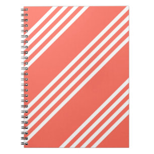 Levende koraal en wit vier strepen patroon notitieboek