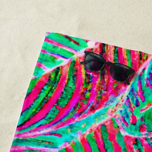 Levendig bladpatroon ontwerp strandlaken (In situ)