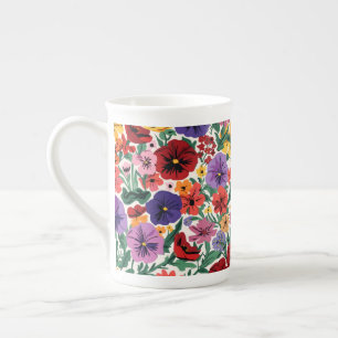 Levendig Bloemmotief met Driebloemen Porselein Kop
