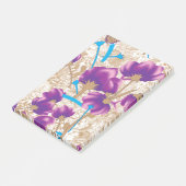 Levendig bloemmotief met paarse en blauwe f post-it® notes (Schuin)
