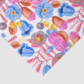 Levendig bloemmotief met roze tissuepapier (Detail)