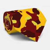 Levendig geel, donker kastanjebruin, Bourgondische Stropdas (Opgerold)