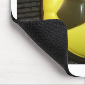 Levendig Geel en Zwart Football (Voetbal) Art Muismat (Hoek)