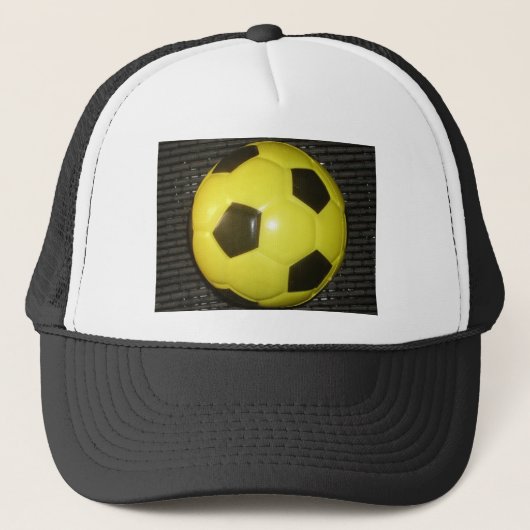 Levendig Geel en Zwart Football (Voetbal) Art Trucker Pet (Voorkant)