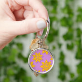 Levendig geel over lavendel bloemmotief sleutelhanger (Hand)