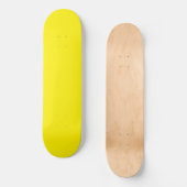 levendig geel skateboard heeft een strakke (Voorkant)