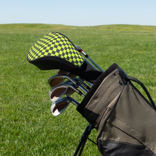 Levendig groen en grijs geruit patroon golfheadcover (Insitu)