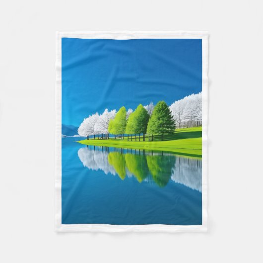 Levendig groene bomen aan het meer fleece deken (Voorkant)