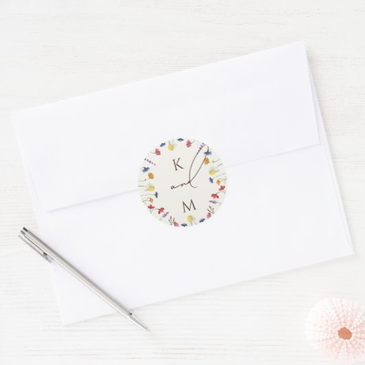 Levendig kleurrijk Wildflower Monogram Initiaal Ronde Sticker (Envelop)