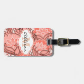Levendig koraal bloempatroon monogram bagagelabel (Voorkant horizontaal)