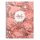Levendig koraal bloempatroon monogram notitieboek (Voorkant)