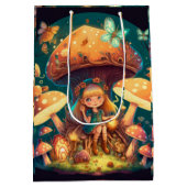 Levendig leuke elves spelen onder paddenstoelen ca medium cadeauzakje (Achterkant)