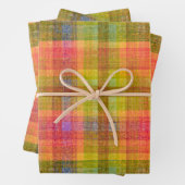 Levendig potlood kleur geruite patroon inpakpapier vel (In situ)